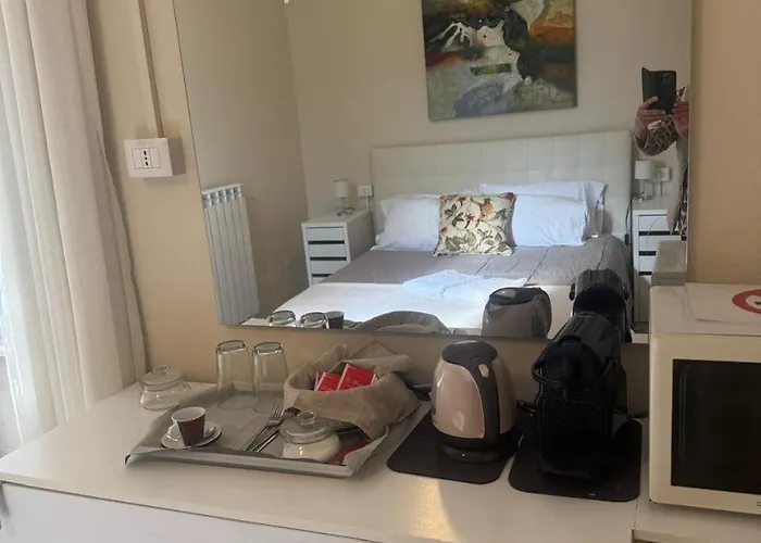 Casa Del Sole B&B 오수키오